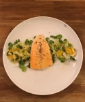 Konfierter Saibling mit Fenchel-Orangensalat